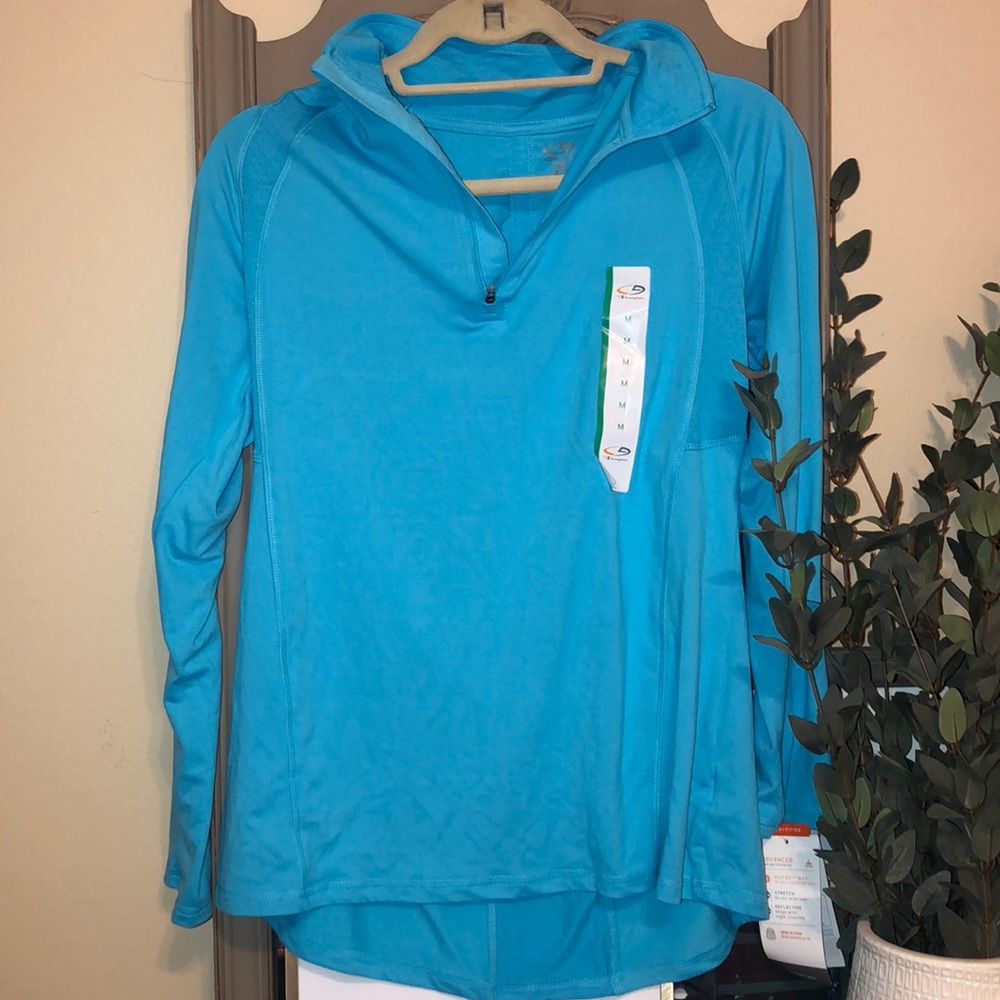 Champions workout pullover